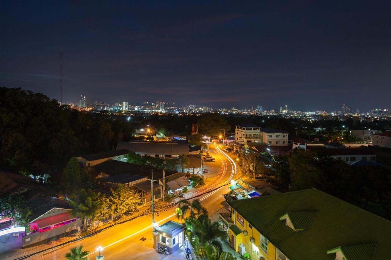 Отель Royal Grand Pattaya Nong Prue Экстерьер фото